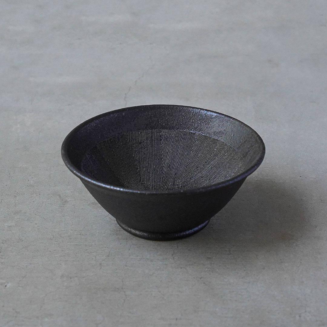 冨本 大輔 黒すり鉢（7寸） - アメノイエ