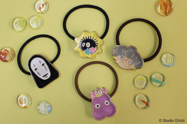 千と千尋の神隠し」不思議の町の縁日をイメージ！和小物シリーズ登場