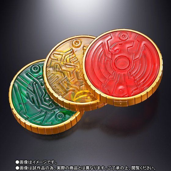 仮面ライダーオーズ」右腕に装着できる“アンク”登場 三浦涼介のセリフ