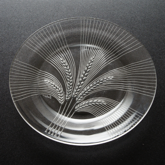ルネ・ラリック「皿 ヴェルヌイユ 直径19.5cm」《アンティックかとう》