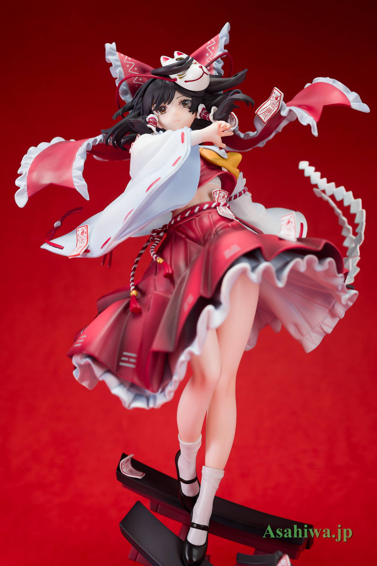 東方Project 博麗霊夢 楽園の素敵な巫女ver. 1/7 フィギュア Solarain 博