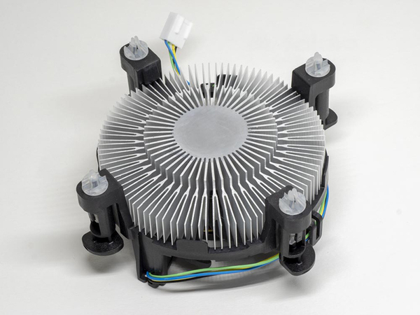 ASCII.jp：夏を乗り切るi5-8400最適CPUクーラーはコレ (1/2)