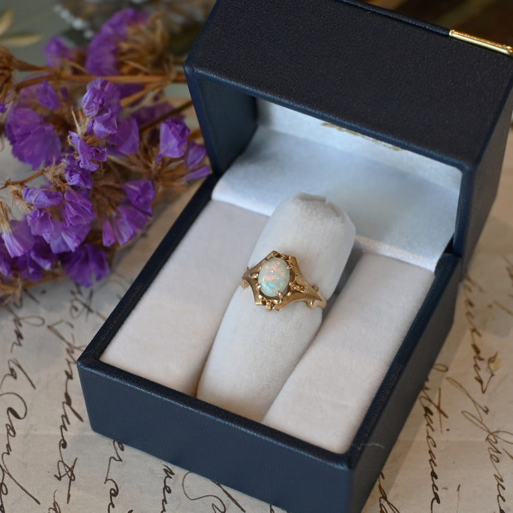 クラシカルなオパールデザインリング | 芦屋Antico