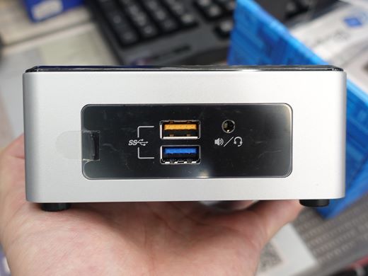 Intel NUC」のベアボーンが5,000円！“かなり綺麗”なジャンク品セール