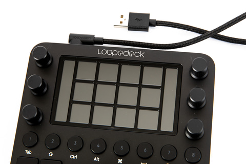 Loupedeck CT コントローラー USBケーブル付き&箱有り Loupedeck CT