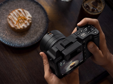 ハッセルブラッドXシステムで最小最軽量のレンズ「Hasselblad XCD 4