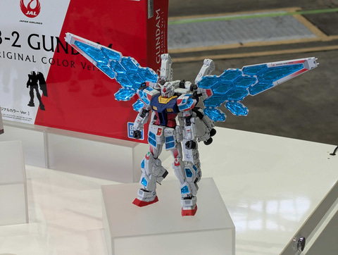 JALガンダムJET」3月3日就航！ JAL国内線搭乗で限定ガンプラ「HG 1/144