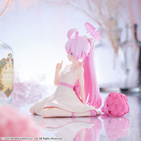 ブルーアーカイブ」のホシノとセリカがセガオリジナルのきらびやかな