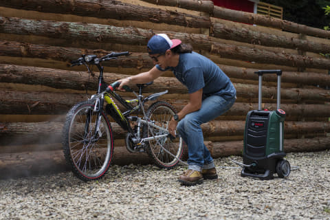 高圧じゃないけど超絶気になる!! ボッシュのコードレス洗浄機「Fontus