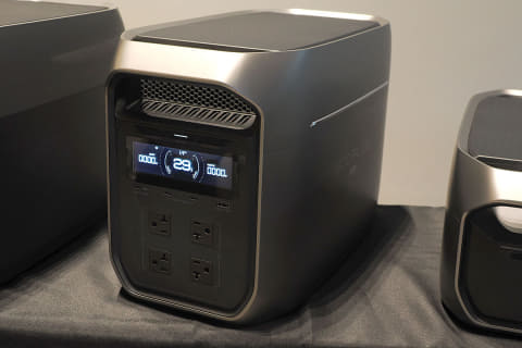 エコフローの高出力ポータブル電源DELTA 3 Max Plus。業界初のAC 2分割