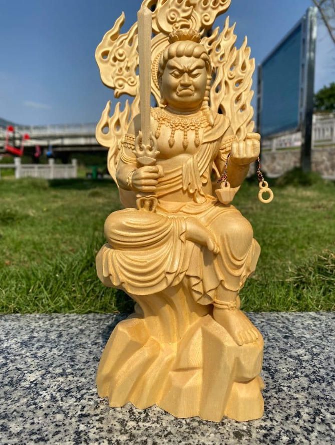 木彫仏像 仏教美術 精密細工 不動明王像 仏師手仕上げ品 高さ17cm