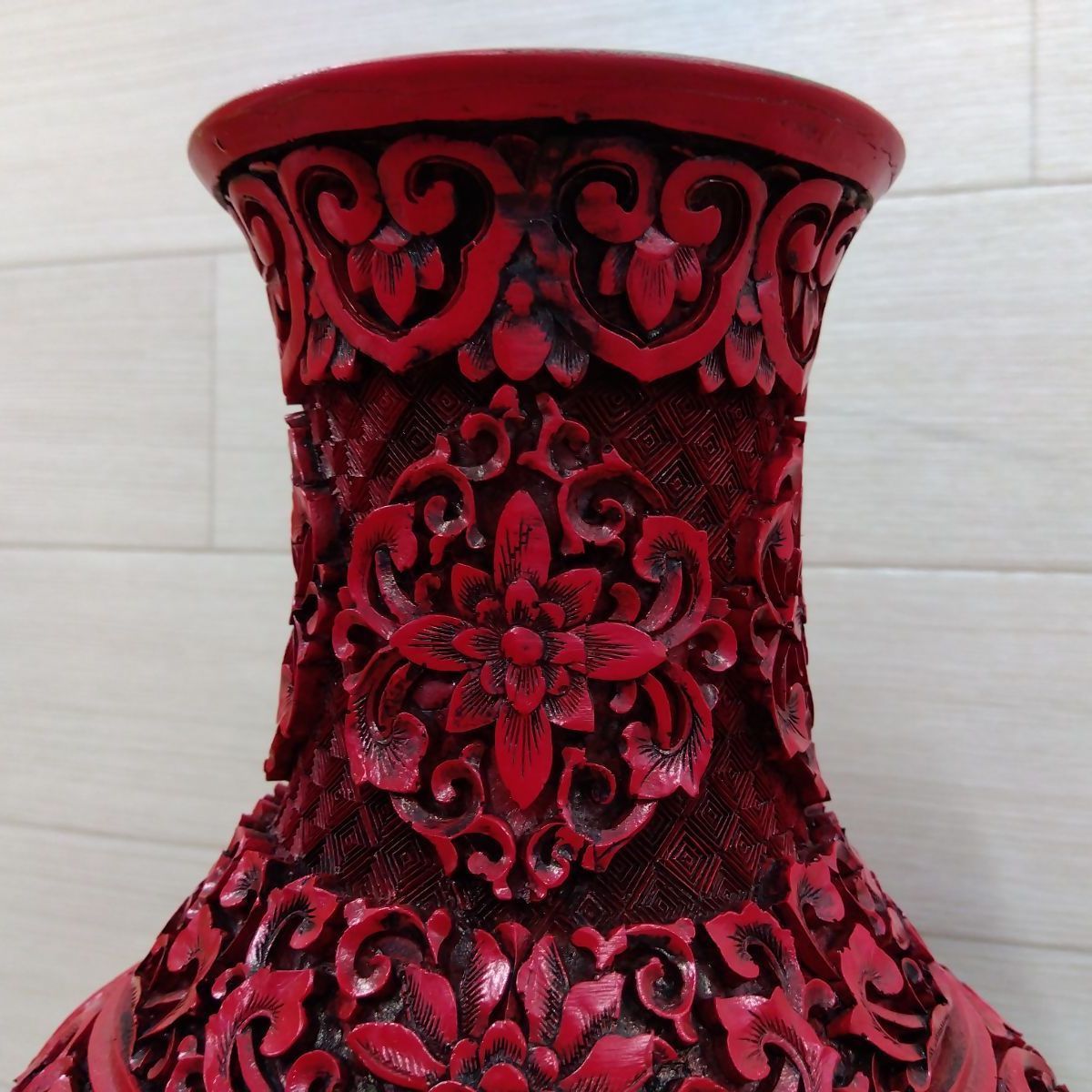 彫刻漆器 香合 中国美術 骨董 プラスチック？ 中国 時代 堆黒ぐり彫