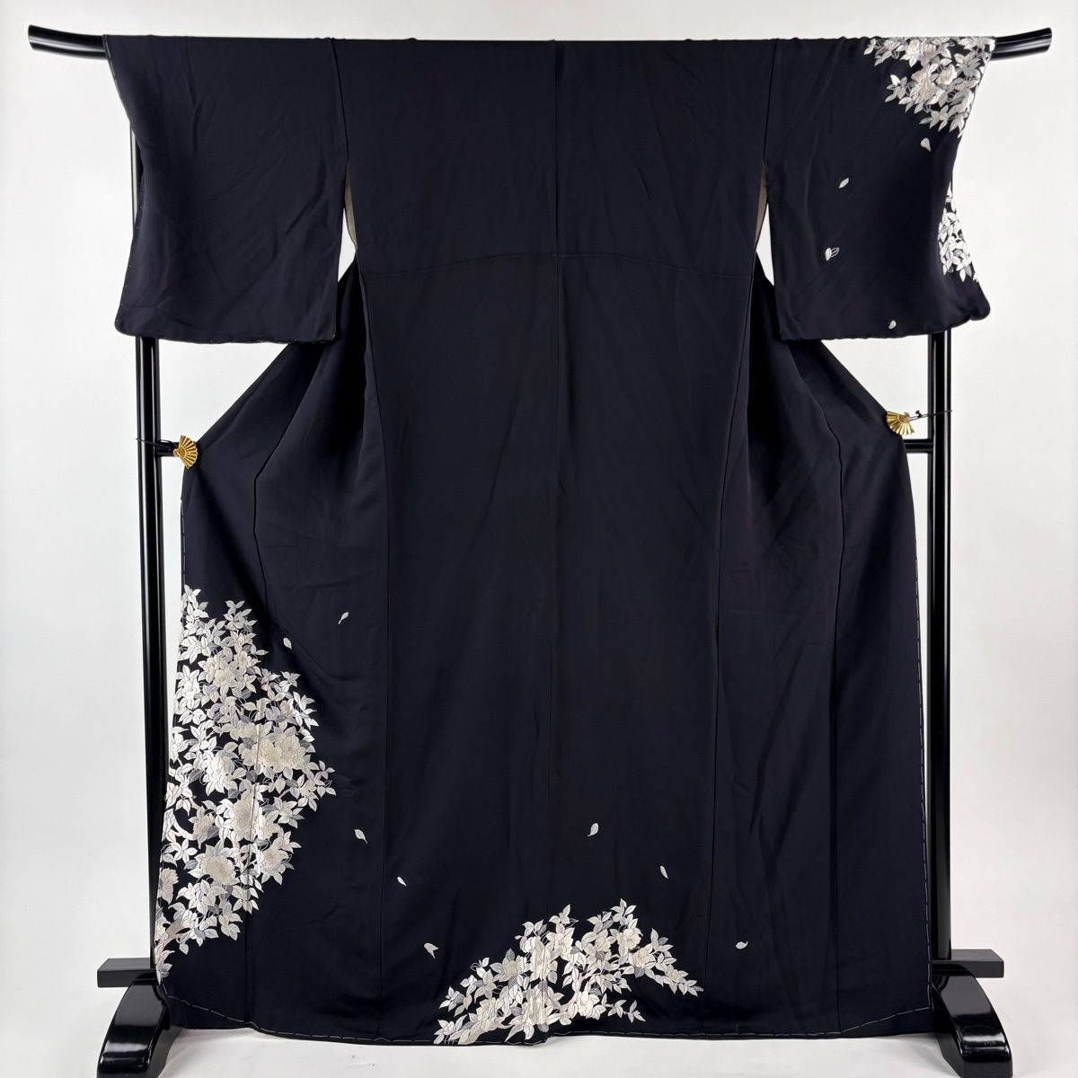 セール中 付下げ 身丈168cm 裄丈72.5cm L 袷 枝花 葉柄 刺繍