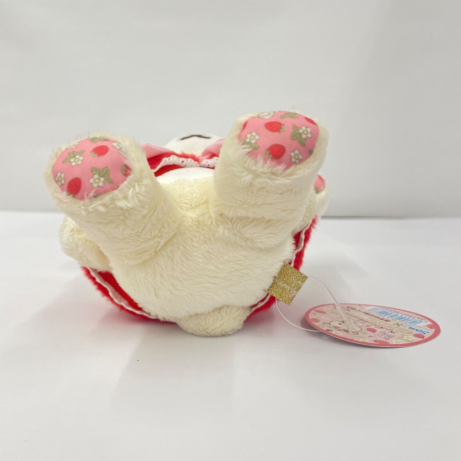 瀬戸店】コリラックマストア限定 おすわりぬいぐるみ いちご【722-8500