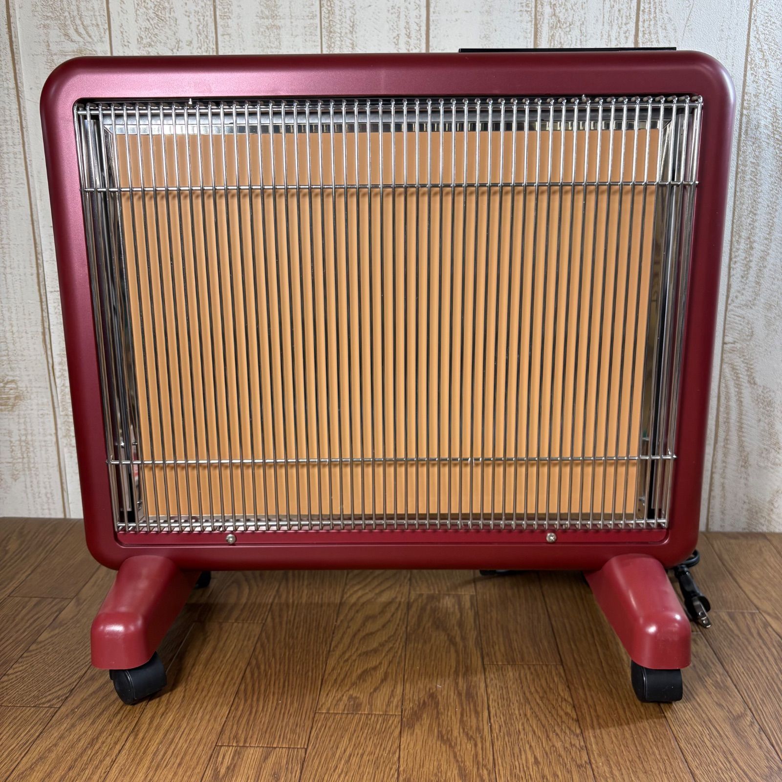 サンルミエ E800L-TM 遠赤外線暖房器 タイマー付 - メルカリ