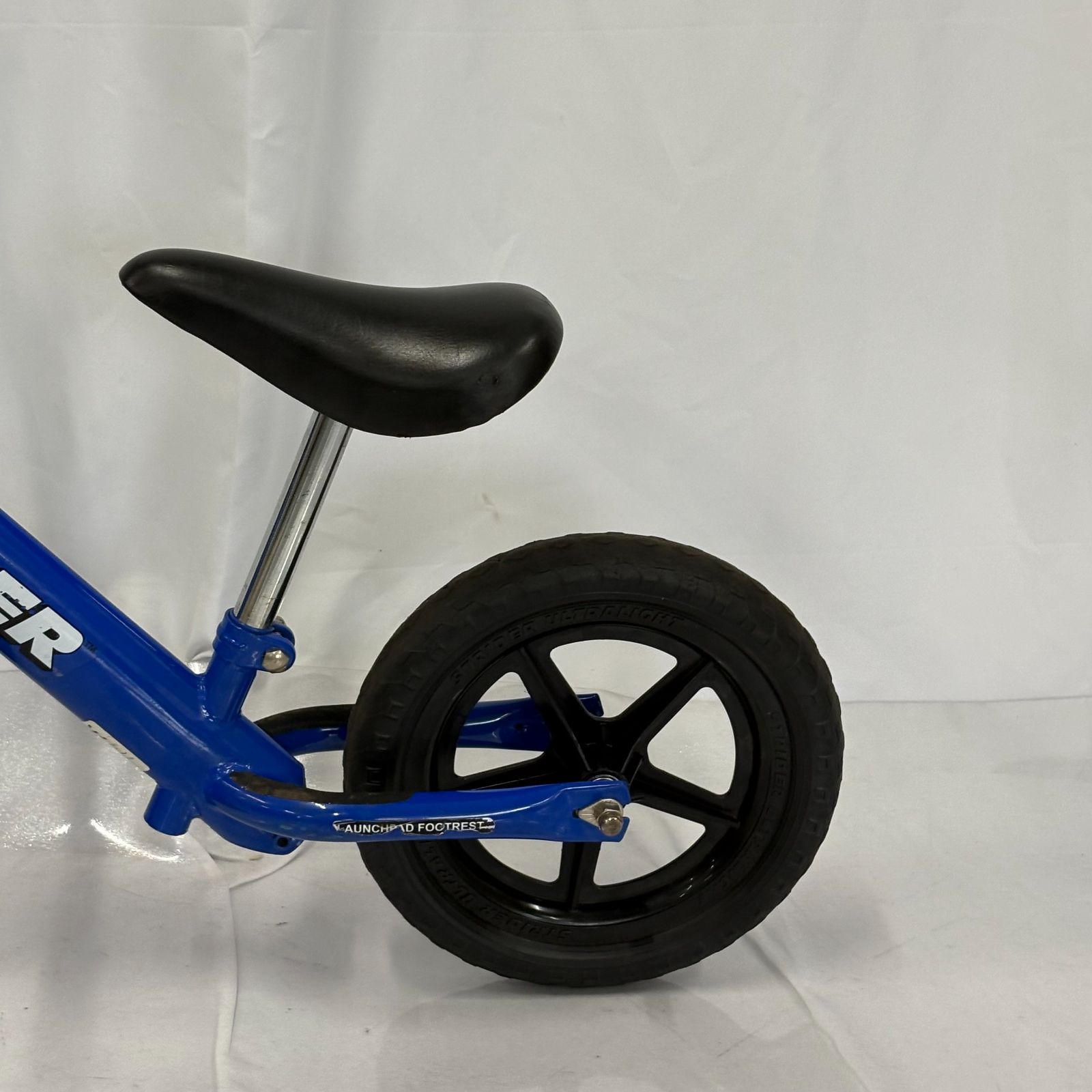 ストライダー クラシックモデル 日本正規品 Amazon.co.jp