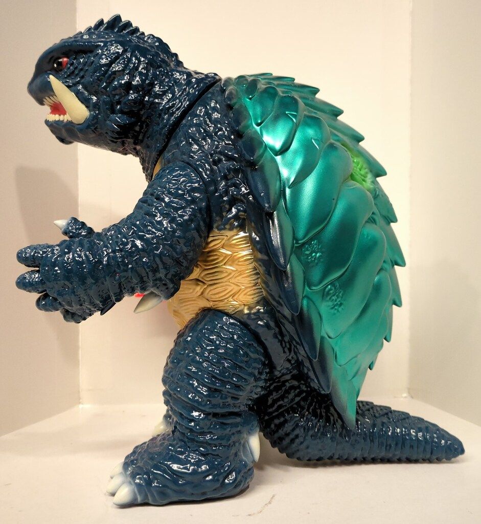 MEDICOM TOY 安楽安作「平成ガメラ(3期)」