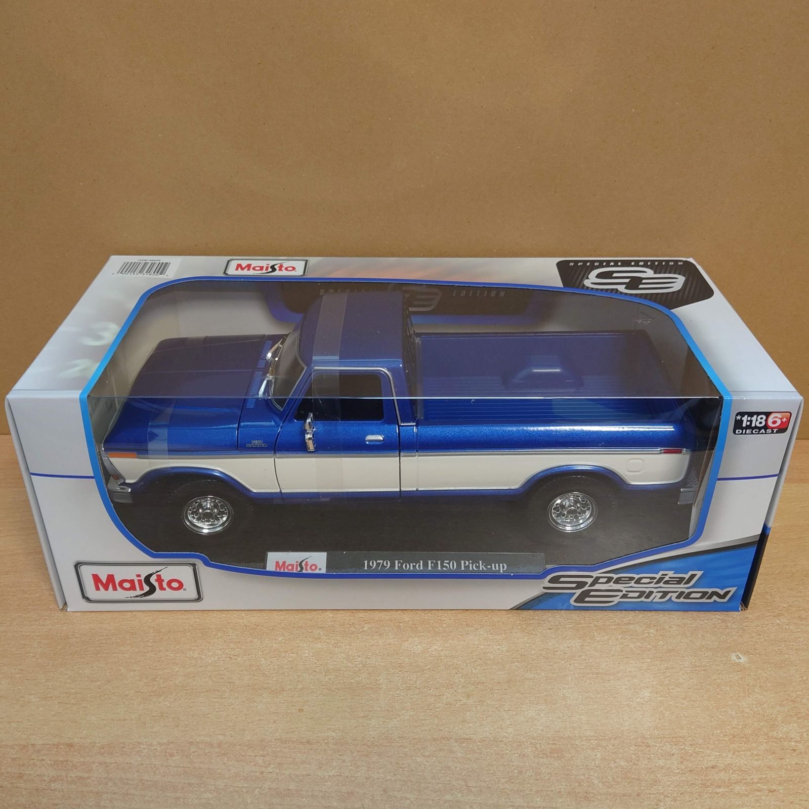 白竹 花籠 ○竹斎造 アンティークニードルワーク司祭服 クロッカス♱手