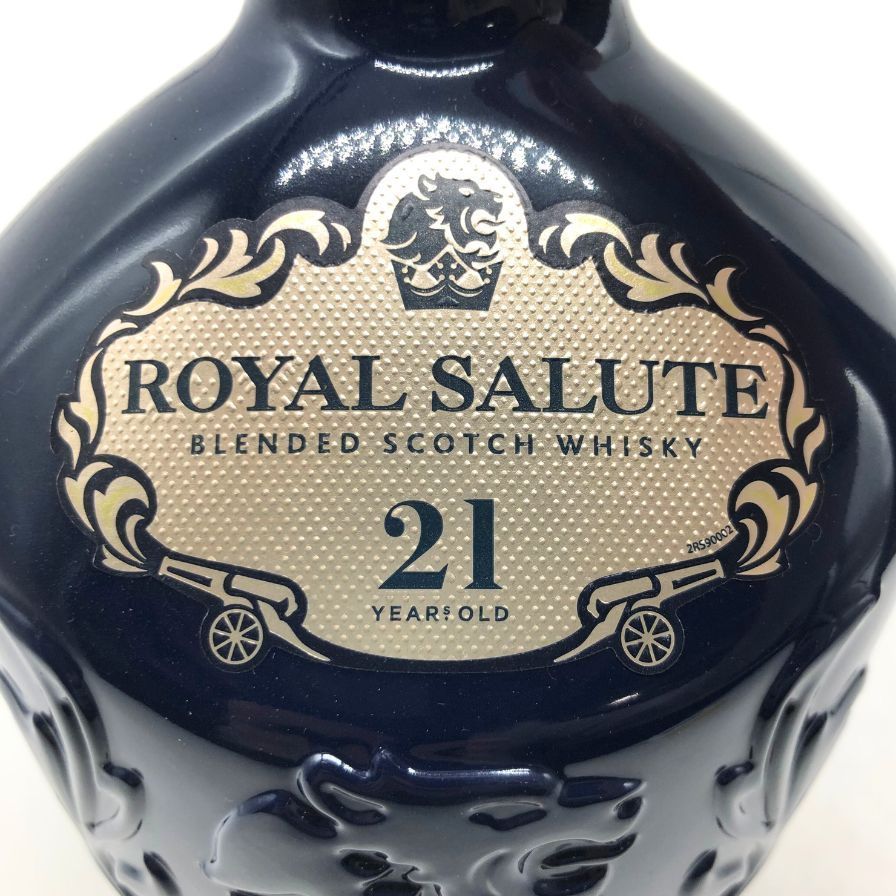 ロイヤルサルート 21年 シグネチャーブレンド 青陶器ボトル 【I1