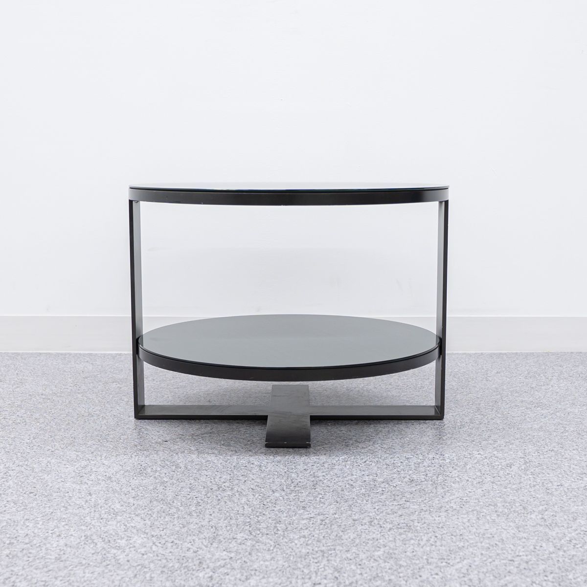 アイリーン・グレーの中古サイドテーブル イタリア製 2025年最新