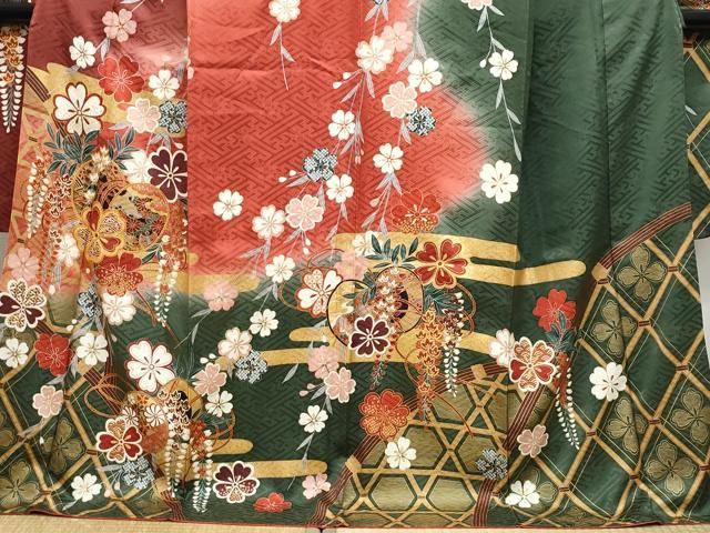 平和屋着物□豪華振袖 駒刺繍 花蝶文 金彩 正絹 逸品 AAAV5107mf