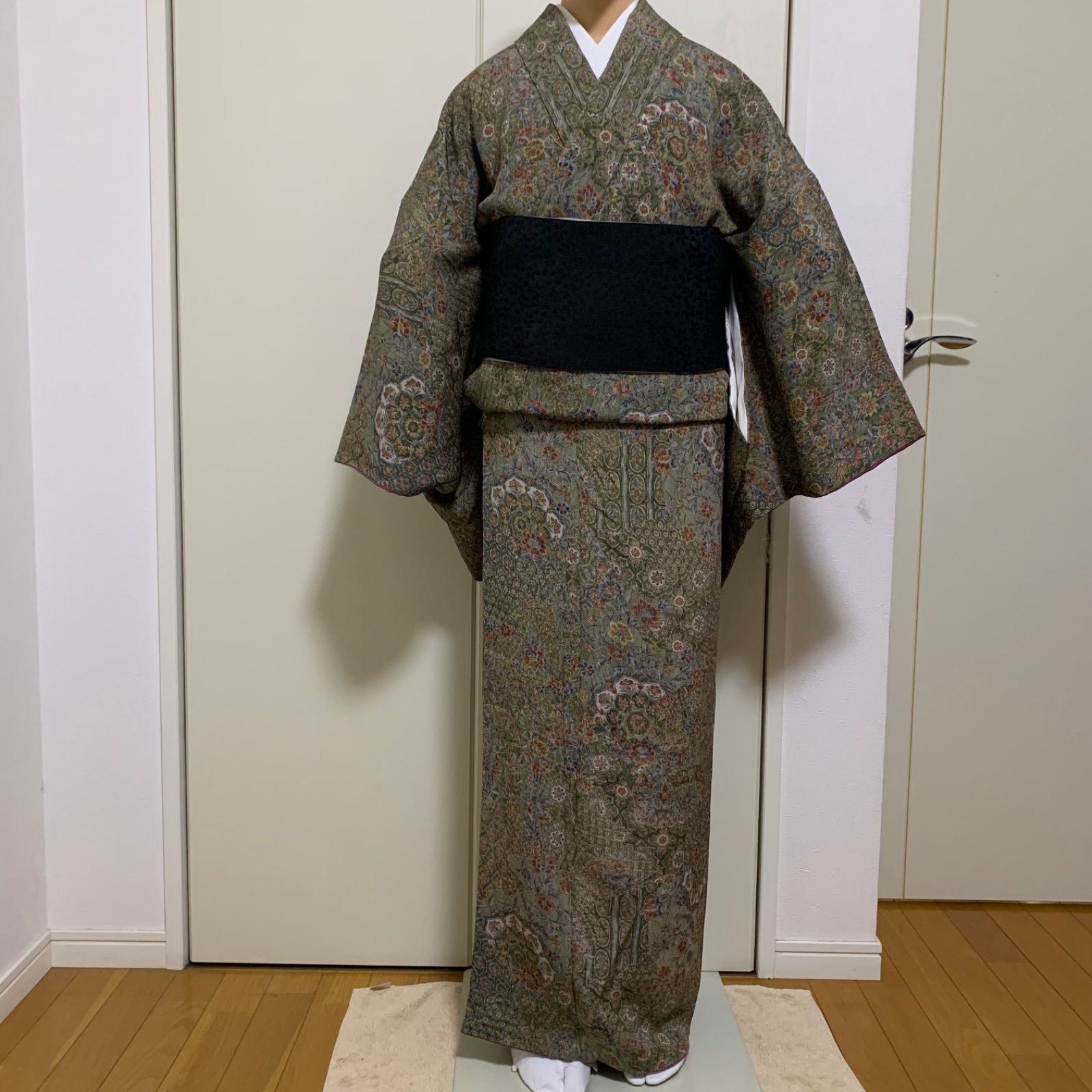 R-1146 小紋 着物 袷 絹 裄69センチ レディース やまと誂製 江戸更紗