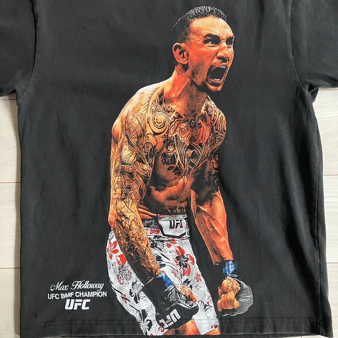 川口春奈 着用 マックス・ホロウェイ Tシャツ UFC S Max Holloway BMF