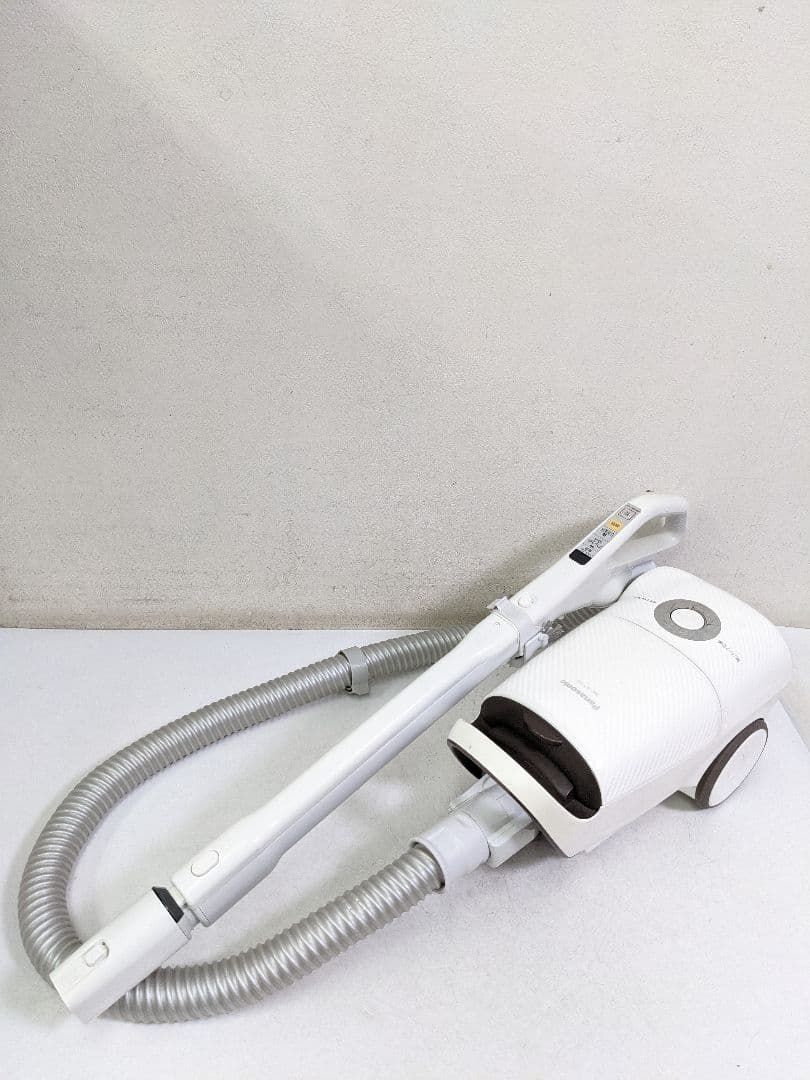 パナソニック MC-JP520G-W 紙パック式掃除機 2017年製 ヘッド無し