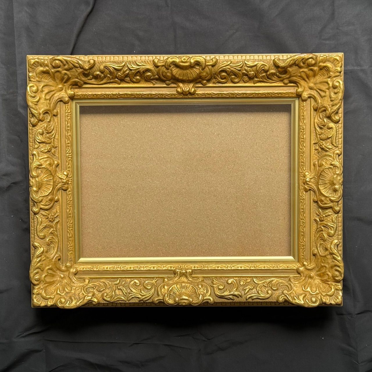 豪華金装飾 油彩額縁 ゴールドフレーム 箱付き レトロな豪華装飾付き