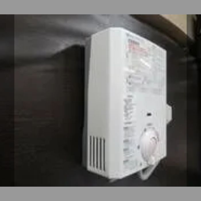 パロマ製瞬間湯沸かし器 LPガス用 2017年製造 ガス瞬間湯沸器（LP用