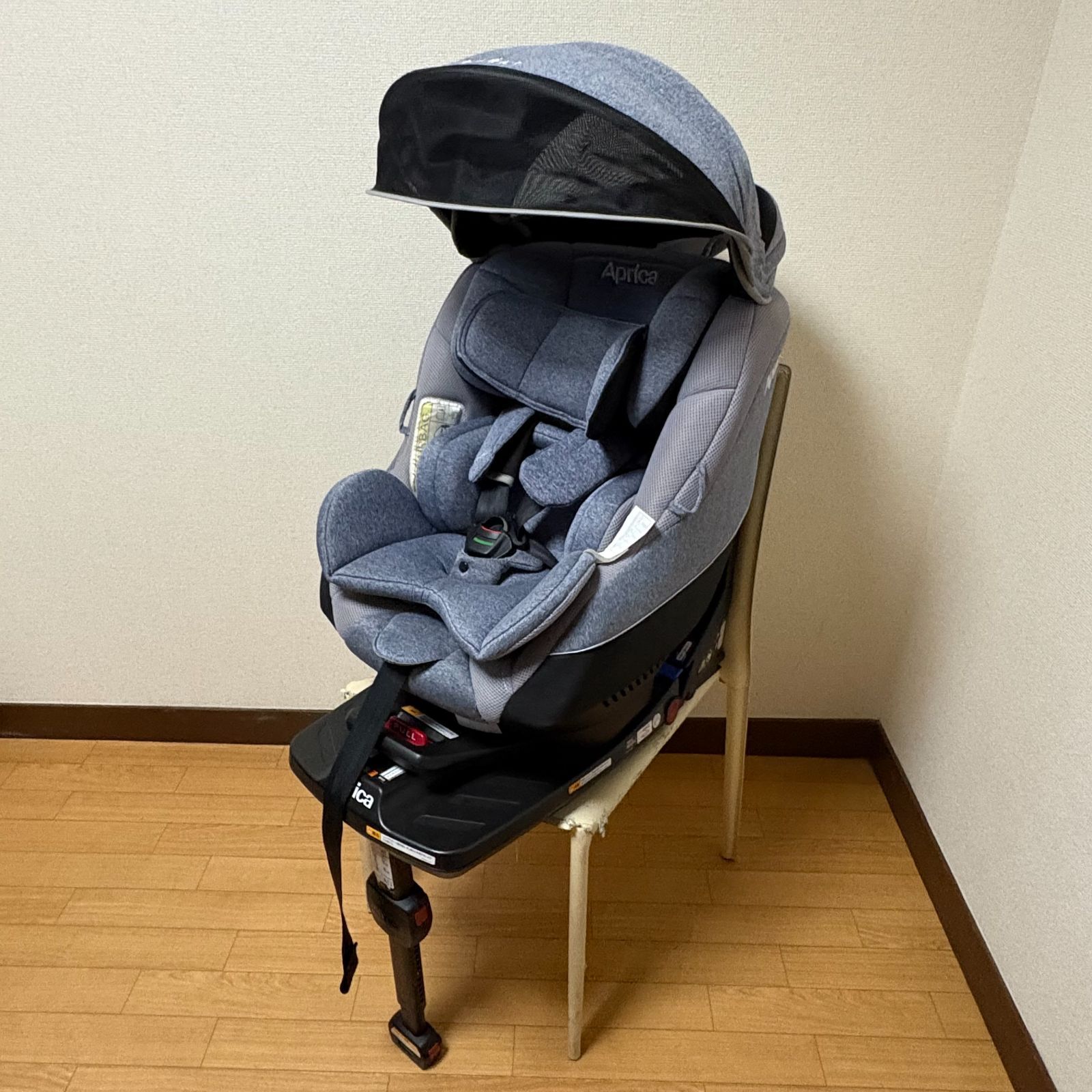 大人気！！！ アップリカ クルリラ AD ISOFIX 節約 チャイルドシート