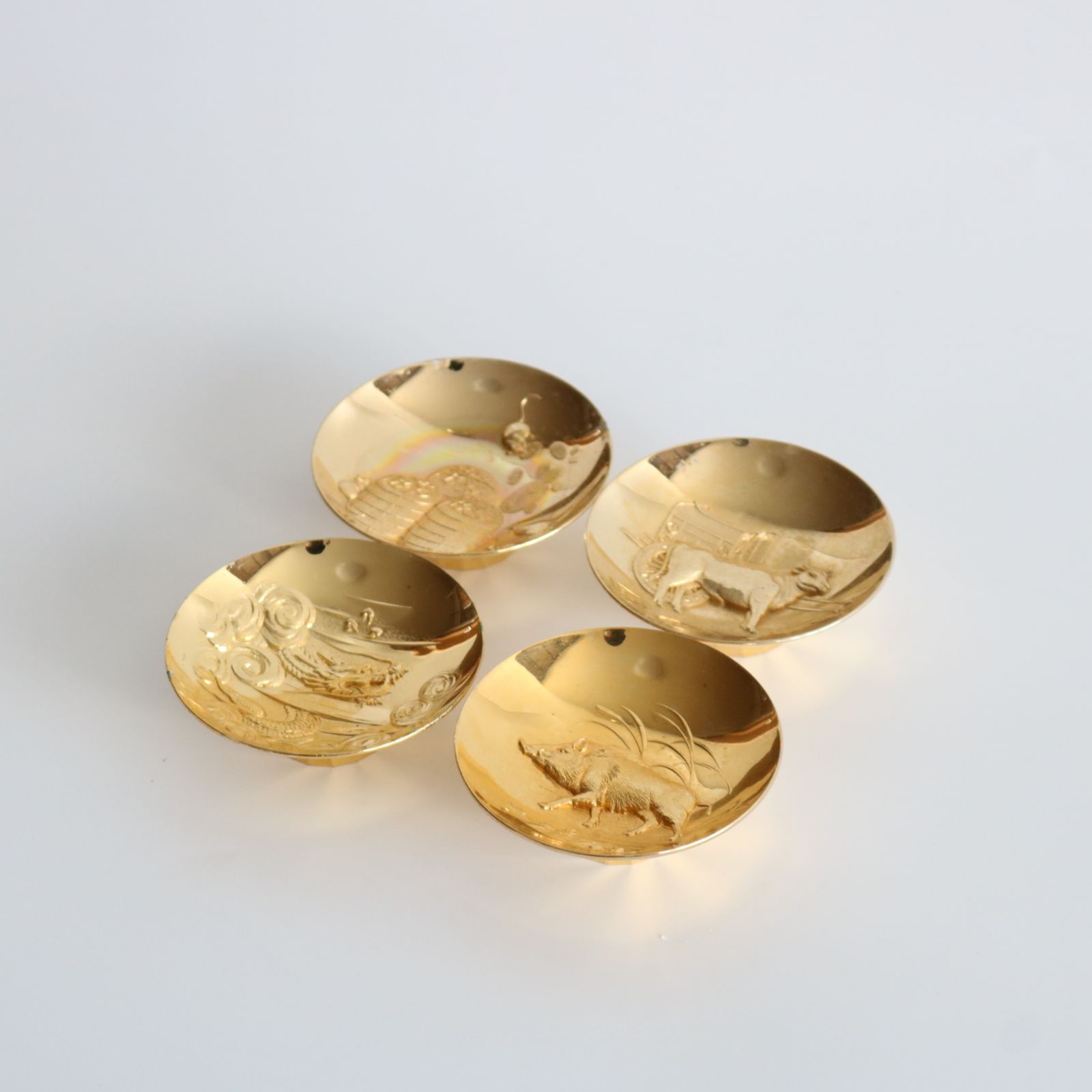 金24Kgpの酒器セット 七福神 金メッキ 盃 24k gp 七福神 8点セット