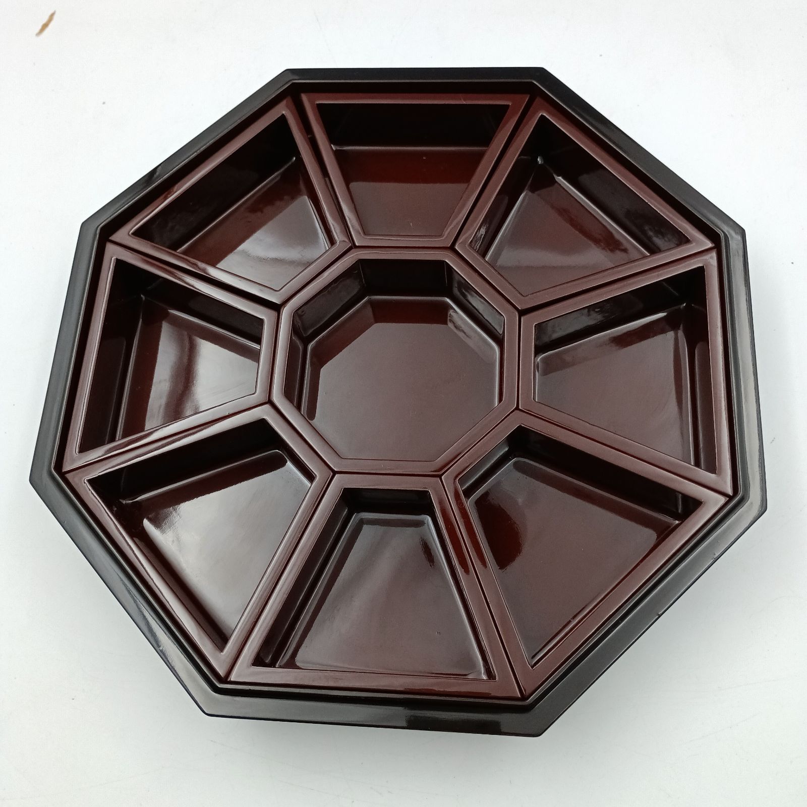 K-0257】韓国製 螺鈿細工 伝統工芸品 漆器 九節板 クジョルパン 食器