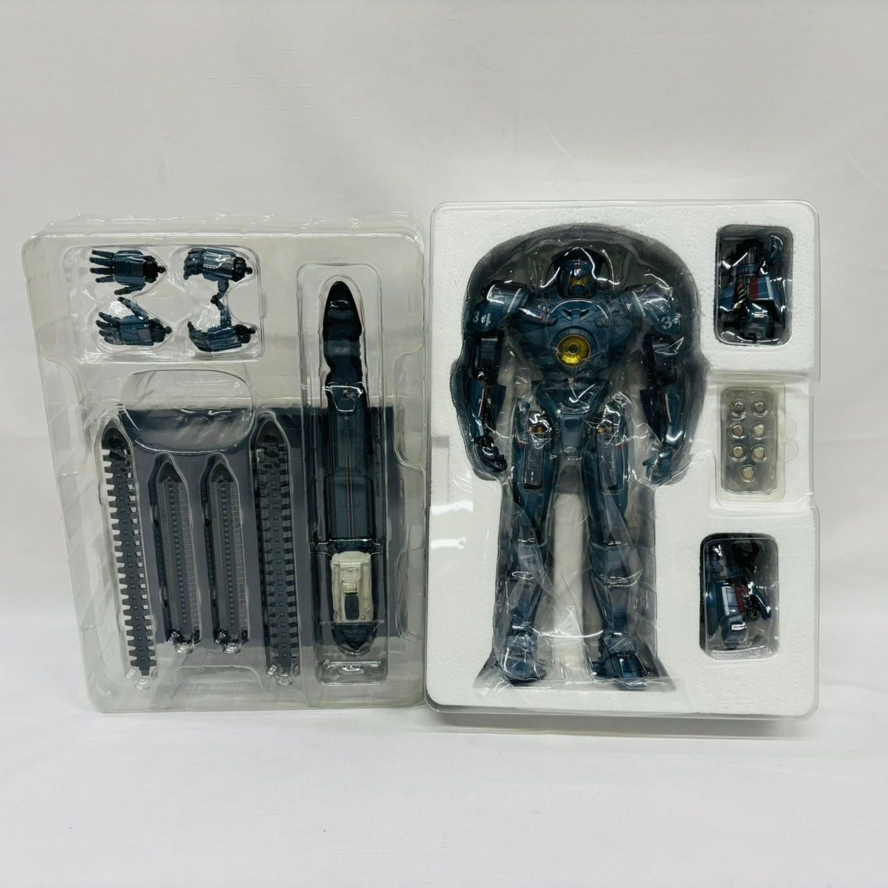 超合金魂 GX-77 パシフィックリム ジプシー・デンジャー フィギュア