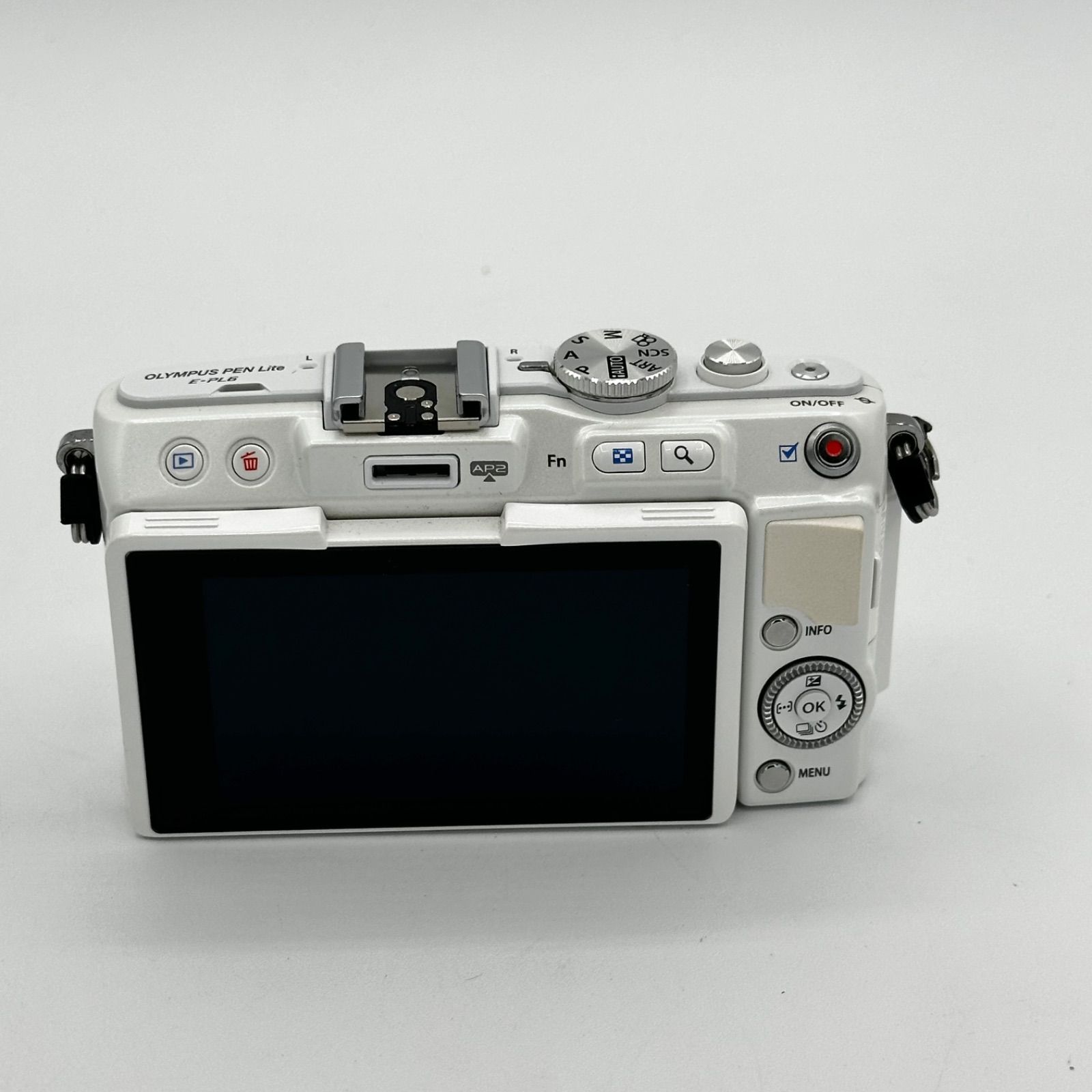 ジャンク品OLYMPUS PEN Lite E-PL1s レンズ付き故障あり