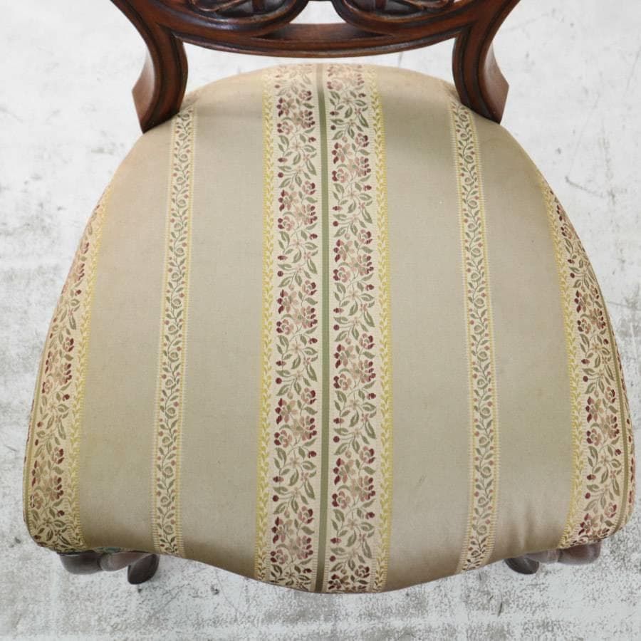 英国アンティーク ヴィクトリアン様式 バルーンバック ダイニング