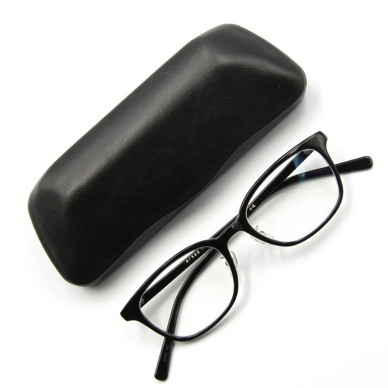 油彩人物画 メガネの男性 板に油 33cm×24cm 油彩人物画 メガネの男性