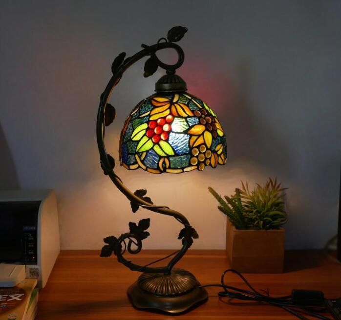 高級感溢れる ステンドグラスランプ アンティーク調 ベスト テーブル
