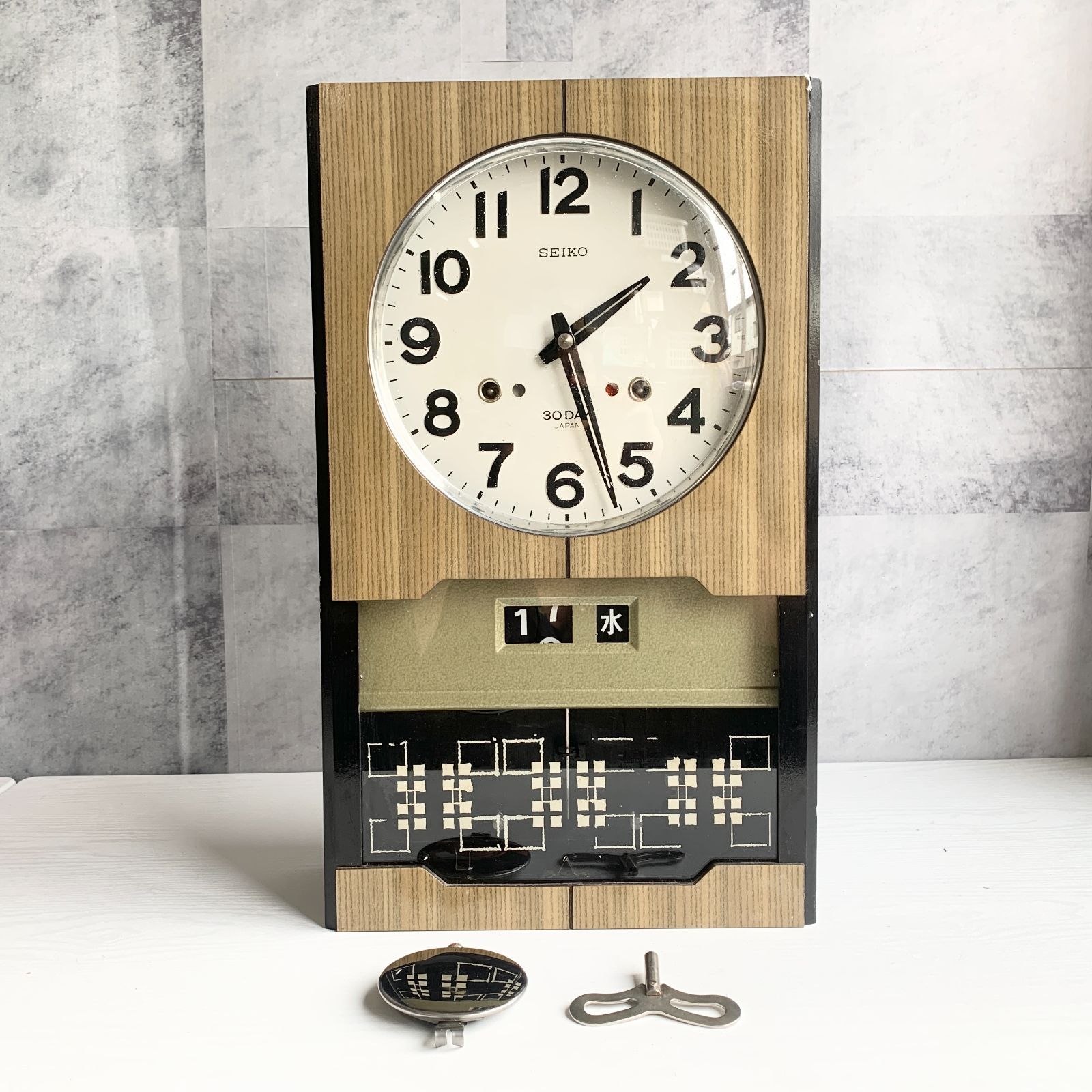 SEIKO セイコー ゼンマイ式 振り子時計 30DAY 手巻き式 掛け時計 昭和
