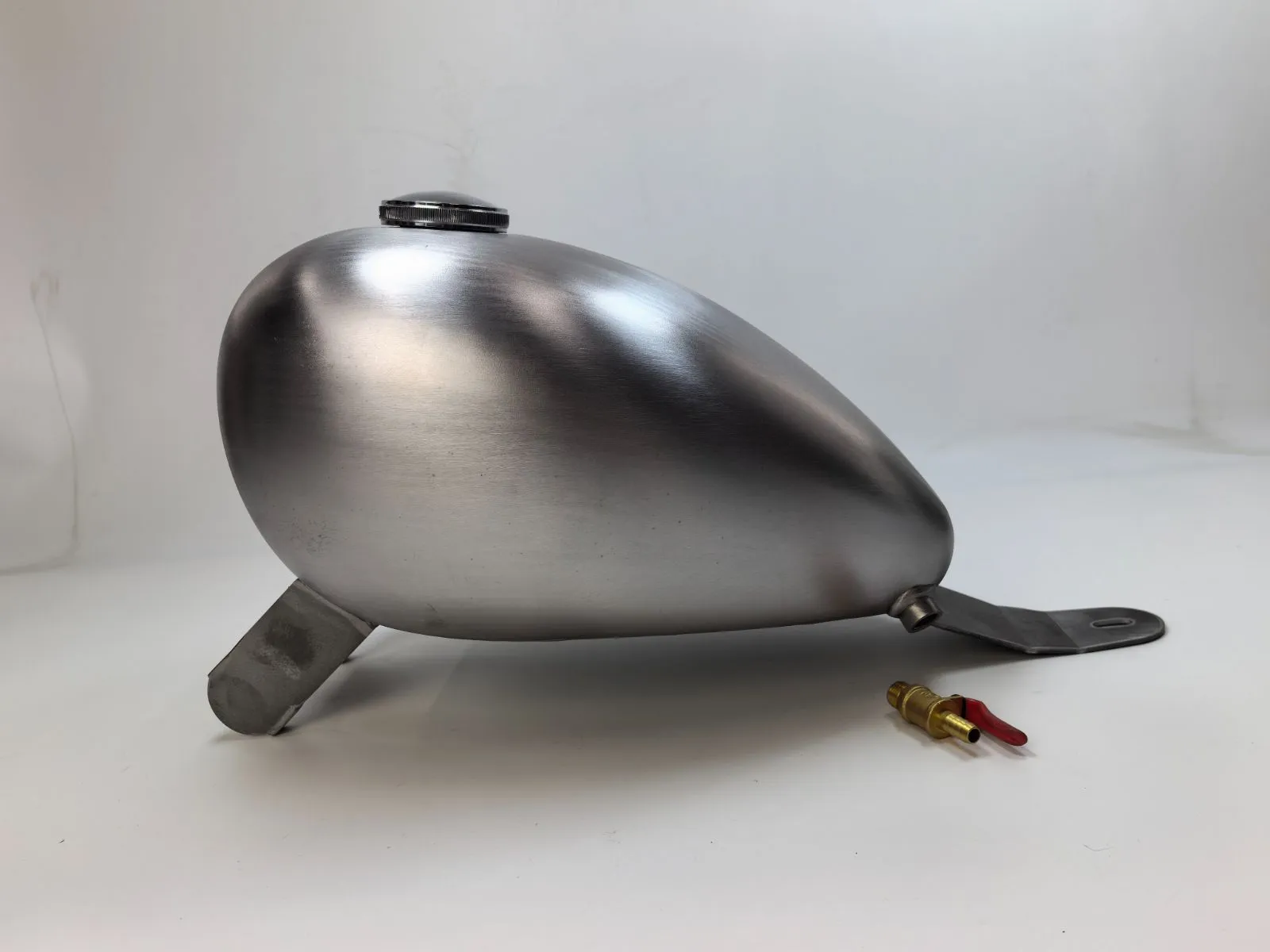 ワンオフ ナロー ピーナッツ タンク エイジング xs650 ショベル