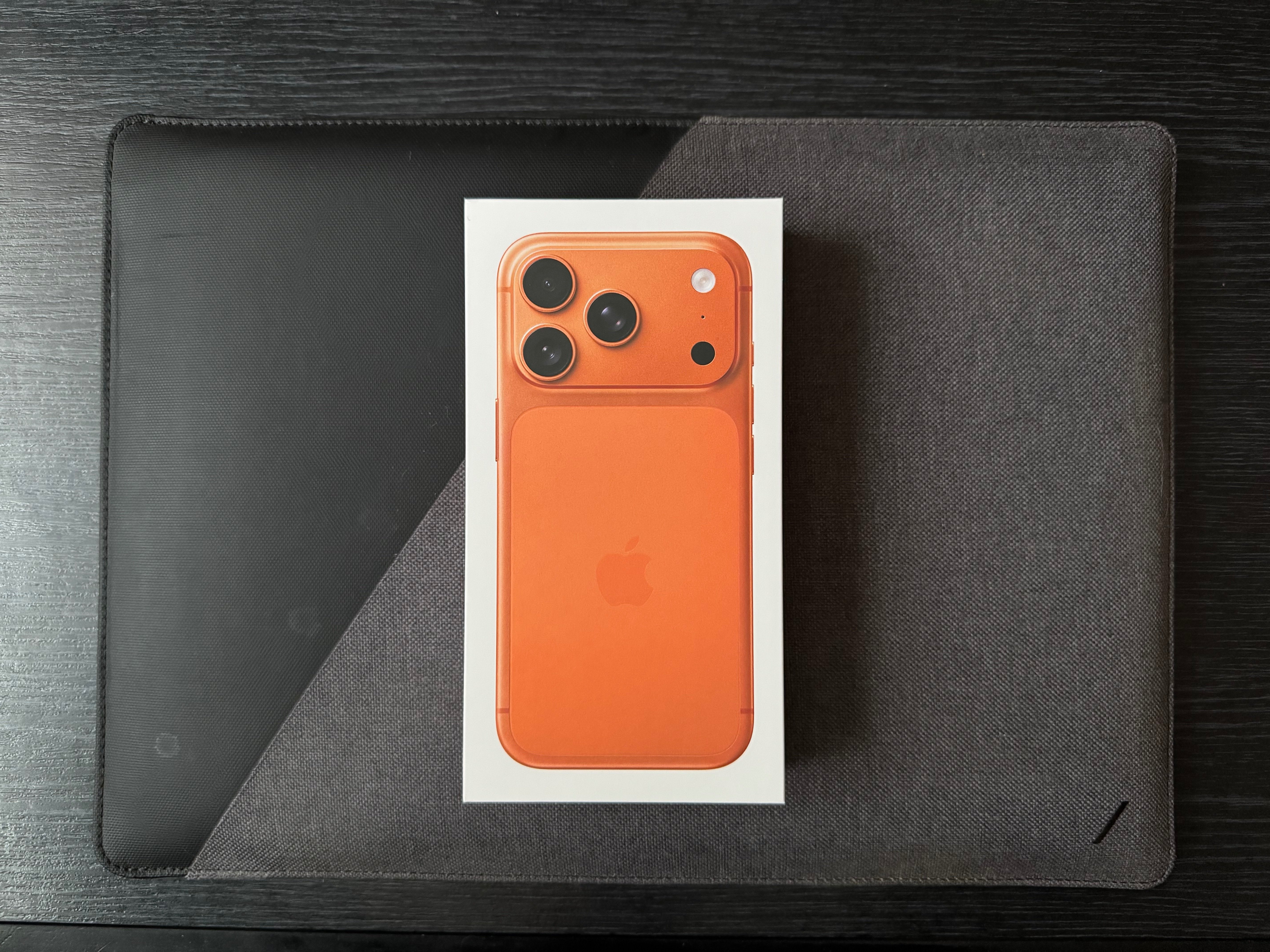 香港版】iPhone 17 Pro Max 256GB/コズミックオレンジ 香港版 iphone