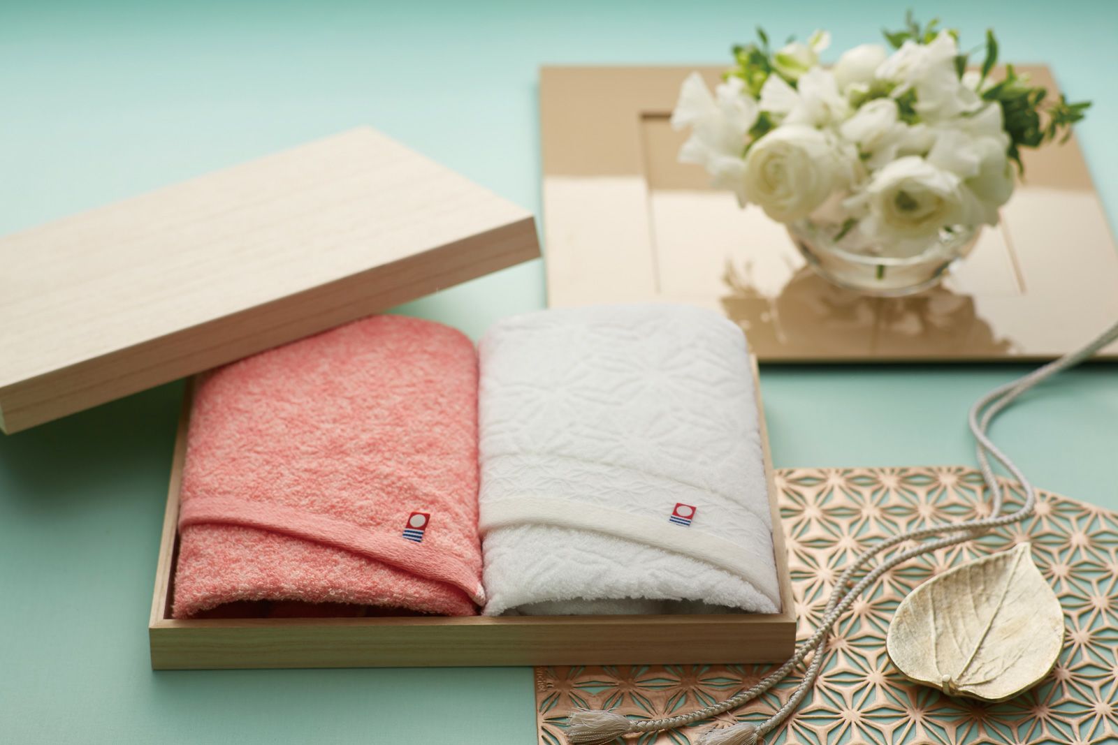 寿々～じゅじゅ～ 木箱入り フェイスタオルセット | Atelier GIFT