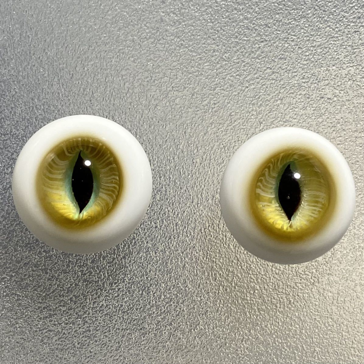 ねこひげ工房 様 グラスアイ 猫目 16mm ドールアイ 7
