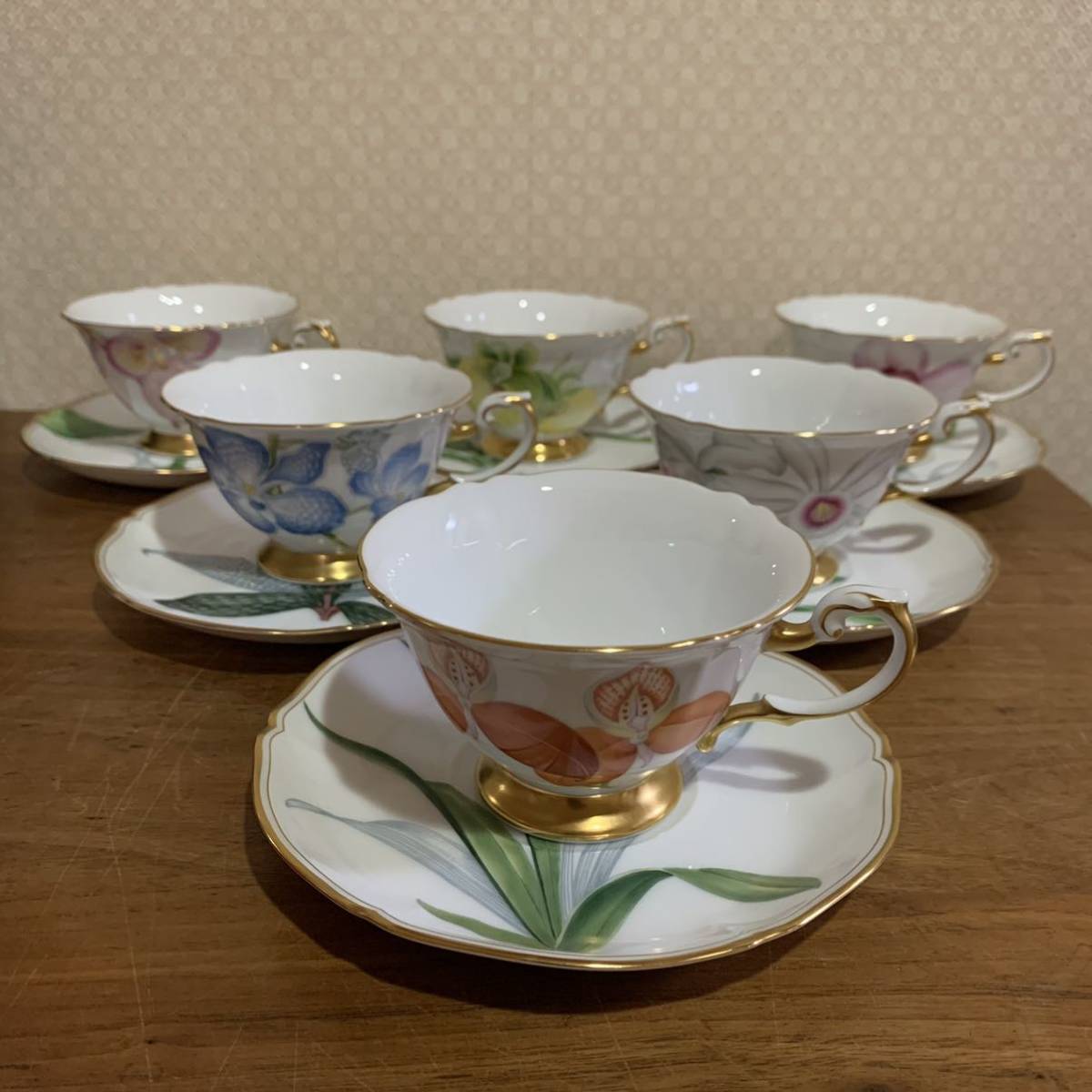 ☆122413 大倉陶園 金彩薔薇図 花瓶 ☆