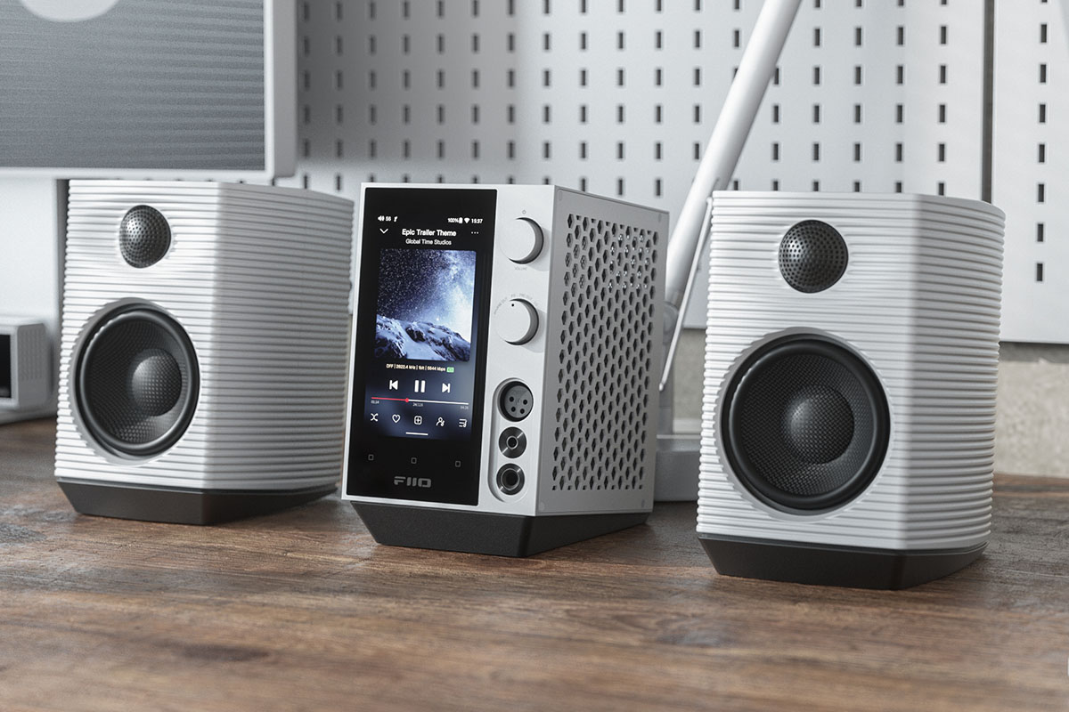 FiiOアクティブスピーカー「SP3」にWhite。R7 Whiteとの“白統一”可能に