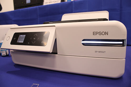 エプソン、2万円台のエコタンク搭載プリンタ スマホアプリから操作可能