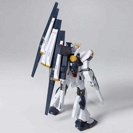 HGUC 1/144 RX-93 νガンダム Ver.GFT│株式会社BANDAI SPIRITS