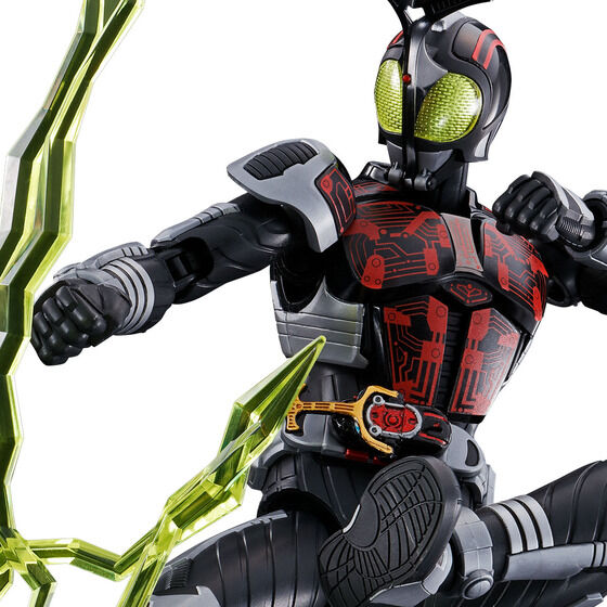 Figure-rise Standard 仮面ライダーダークカブト│株式会社BANDAI