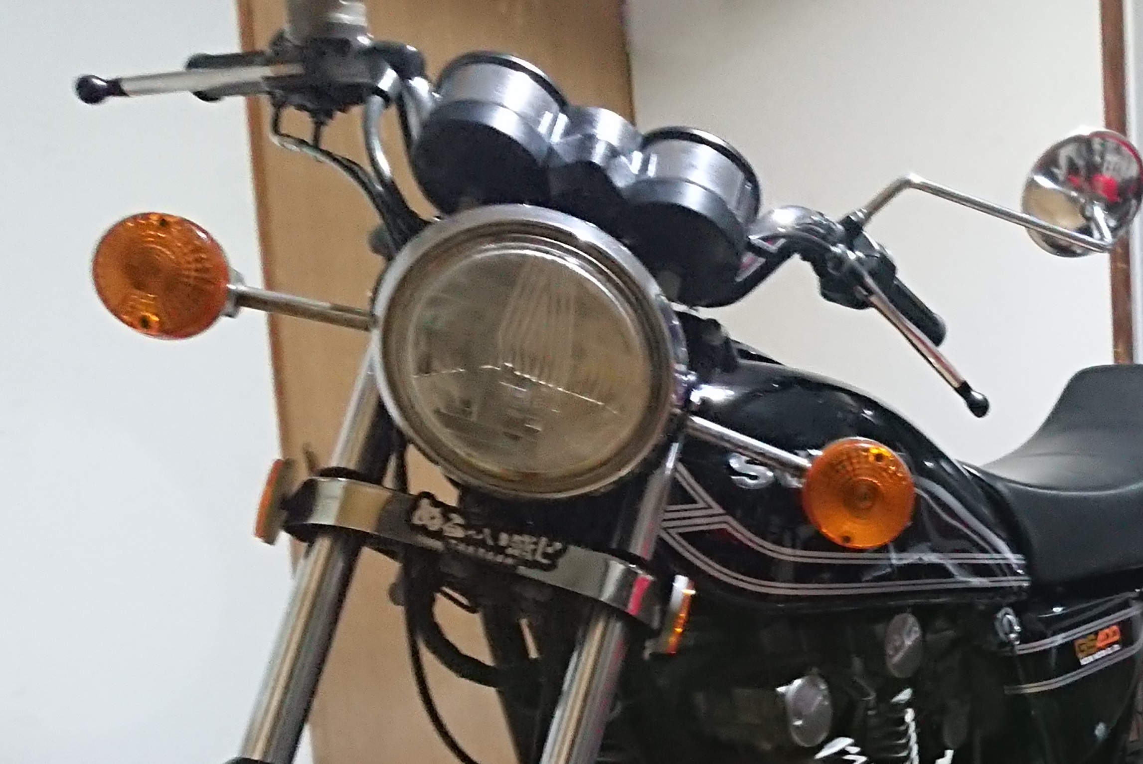 シビエヘッドライト メッキリム 旧車等に CIBIE バイク用 凹み ヘッド