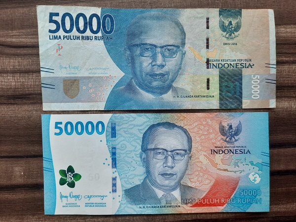 インドネシアの新札！ 実物をご紹介♪ バリ島｜バリ王